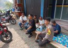 Perkuat Sinergitas, Polsek Cikoneng Polres Ciamis Koorkom ke Masyarakat Desa Cimari