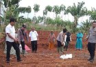 Polsek Kawali Dukung Ketahanan Pangan Lewat Penanaman Jagung Serentak, Kapolres Ciamis Tekankan Sinergi Bersama Petani