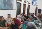 Sinergitas Polri dan Pemerintah, Polsek Ciamis Hadiri Pelantikan Perangkat Desa Werasari