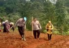 Polsek Sukadana Dukung Program Ketahanan Pangan Lewat Monitoring Penanaman Jagung di Desa Margajaya