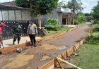 Polsek Lakbok Kawal Ketat Pembangunan Jalan Desa di Cintaratu Demi Transparansi dan Kesejahteraan Masyarakat