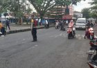 Pelayanan Masyarakat, Polsek Kawali Turun ke Jalan Pengaturan Lalu Lintas Pagi di Jalur Padat