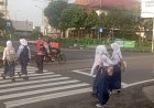 Pelayanan Masyarakat, Polsek Kawali Turun ke Jalan Pengaturan Lalu Lintas Pagi di Jalur Padat