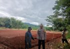Polsek Cikoneng Awasi Pembangunan Gedung Koperasi Merah Putih di Desa Sukaresik