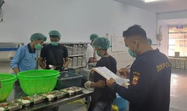 Pastikan Program MBG Aman, Dokkes Polres Ciamis Foodsafety ke SPPG Dapur Sehat Kemala