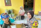 Polsek Ciamis Pantau dan Ikut Turun Salurkan MBG Bagi Balita di Desa Mekarjadi
