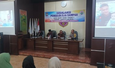 *Dukung Pemerintah Atasi Sampah Plastik, Polsek Ciamis Hadiri Penyuluhan di Desa Sadananya*